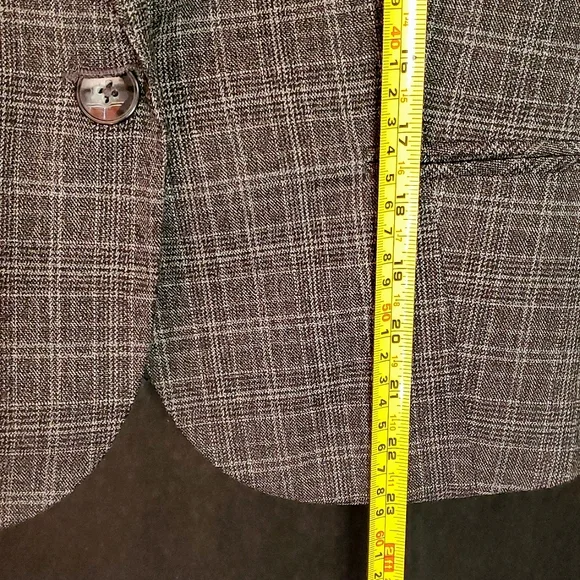 Van Heusen Studio Stretch Brown Plaid Ladies Vest - Medium - Picture 12 of 14